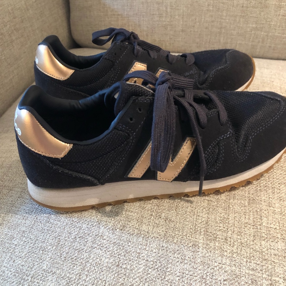 New Balance 520 Jcrew navy and rose gold sneakers
